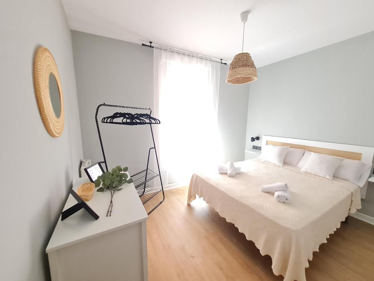 Ayuntamiento Parking Gratis. Auto Check-In. Apartment Bilbao Ngoại thất bức ảnh