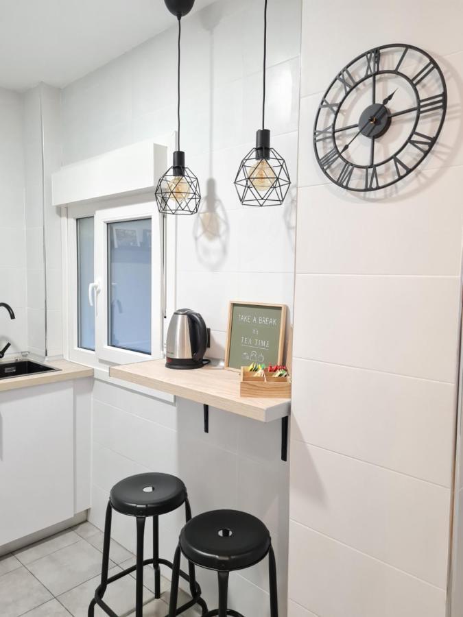 Ayuntamiento Parking Gratis. Auto Check-In. Apartment Bilbao Ngoại thất bức ảnh